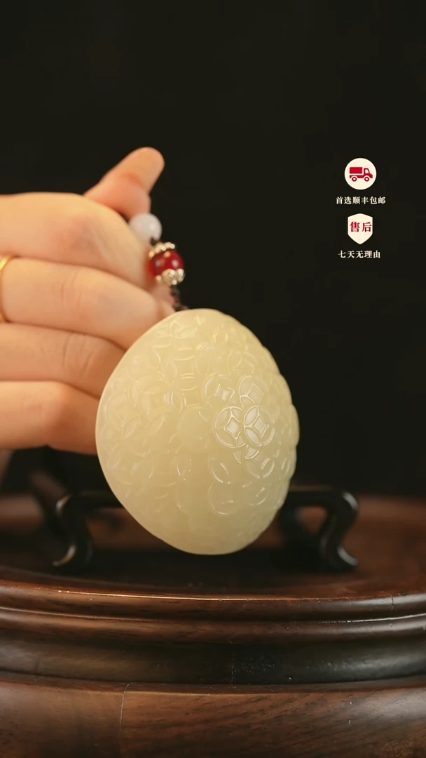 云南石竹叶青雕刻：金钱龟壳手把件摆件