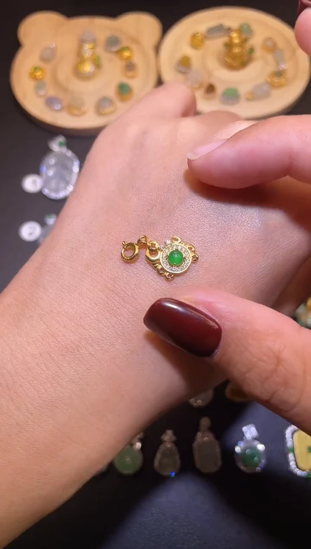 吊坠(不含链)银S925镶嵌翡翠1