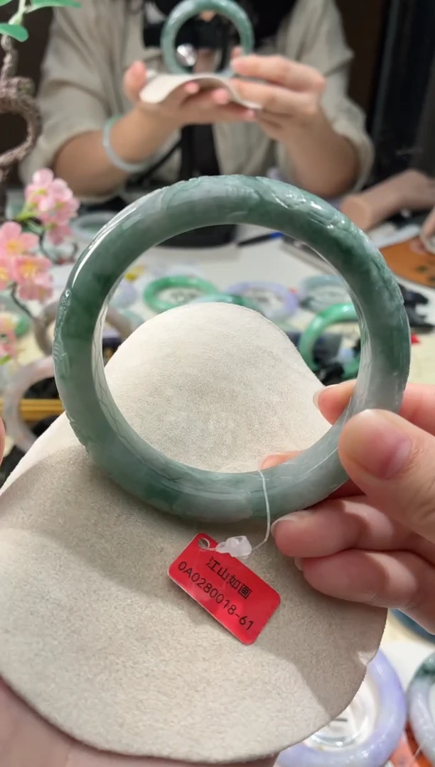 未镶嵌手镯翡翠13  翡翠手镯 61
