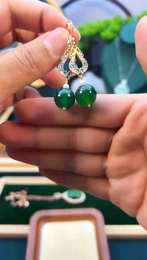 翡翠14K金镶嵌耳饰           E53