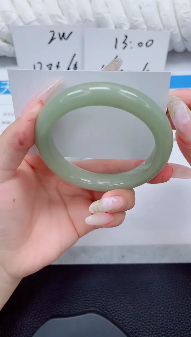 石英质玉手镯未镶嵌113-58/59