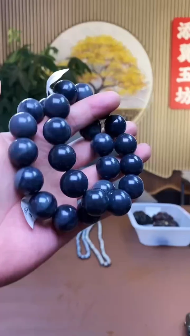 和田玉未镶嵌挂件多样性随机发一