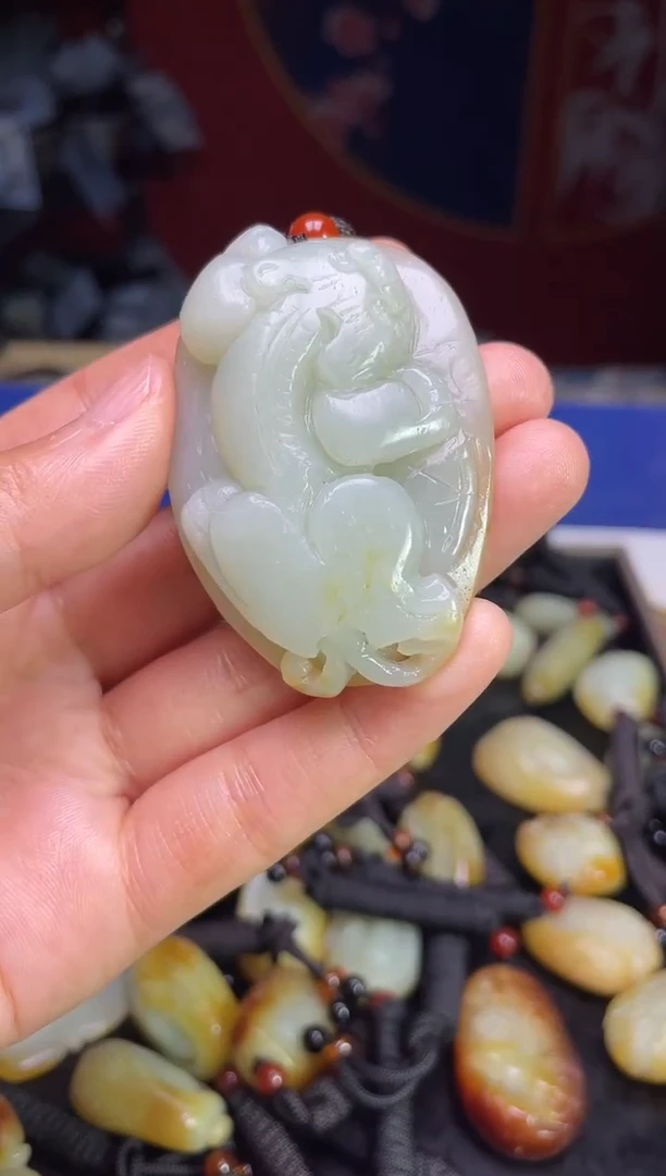 颈饰未镶嵌和田玉123