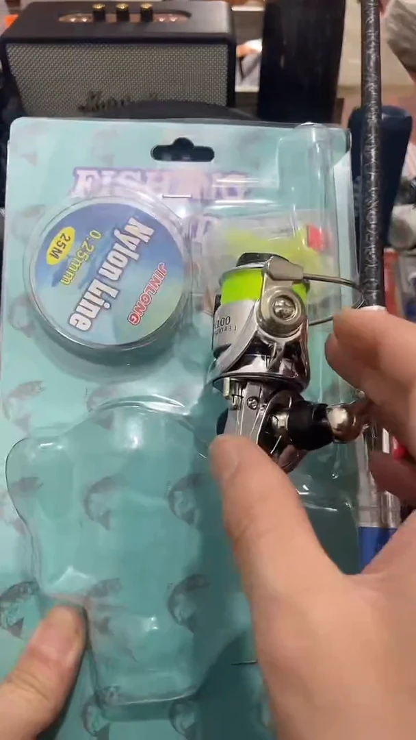 瓷片闪购商品 如图所示