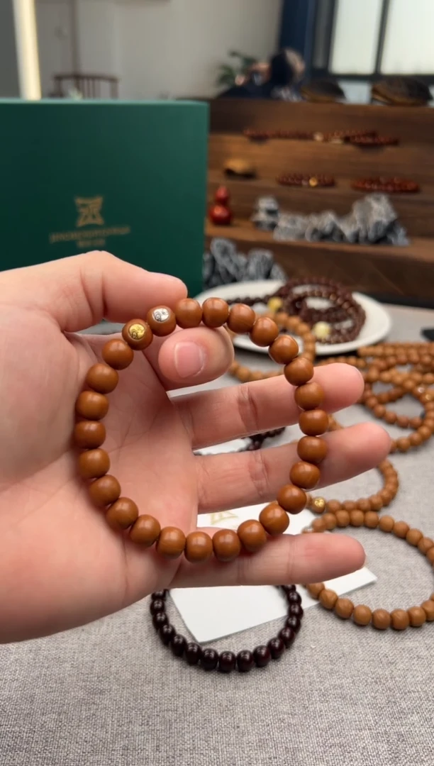 手串猴头核桃全品超S老型   金银双标  尺寸9.4