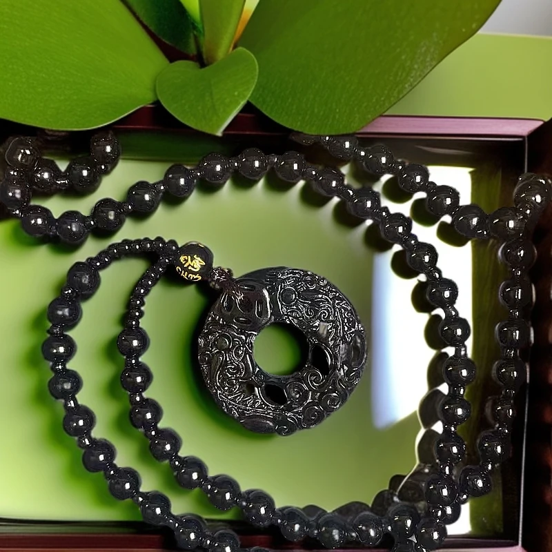 天然乌金黑曜石项链貔貅