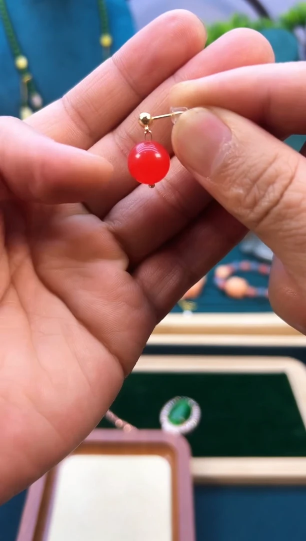 南红玛瑙14K金镶嵌耳饰E340