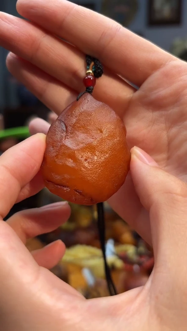 琥珀颈饰未镶嵌吊坠