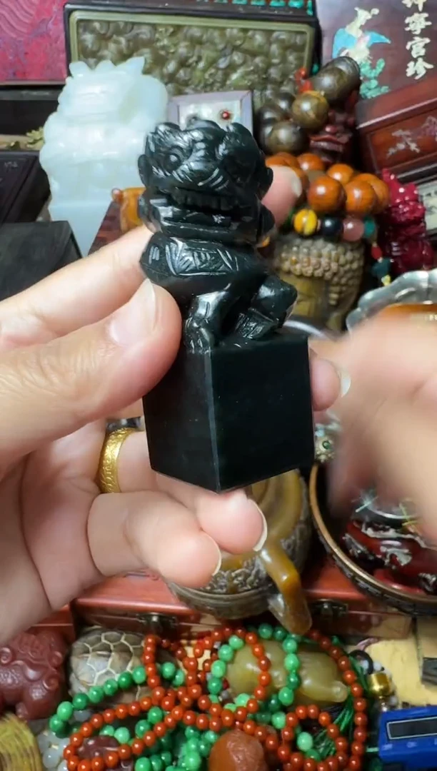 未镶嵌和田玉摆件主播推荐：一物一拍，讲解为准！