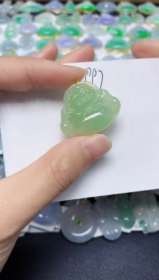 翡翠未镶嵌颈饰 天然缅甸翡翠A货