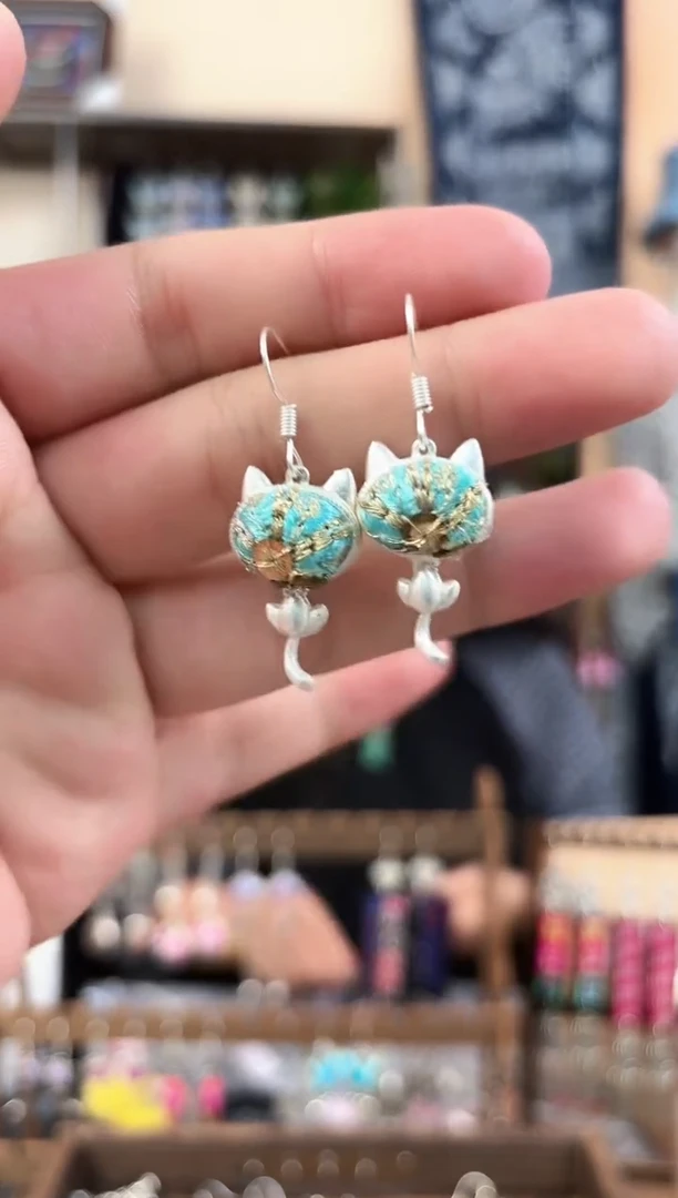 织绣民族风非遗老绣饰品672