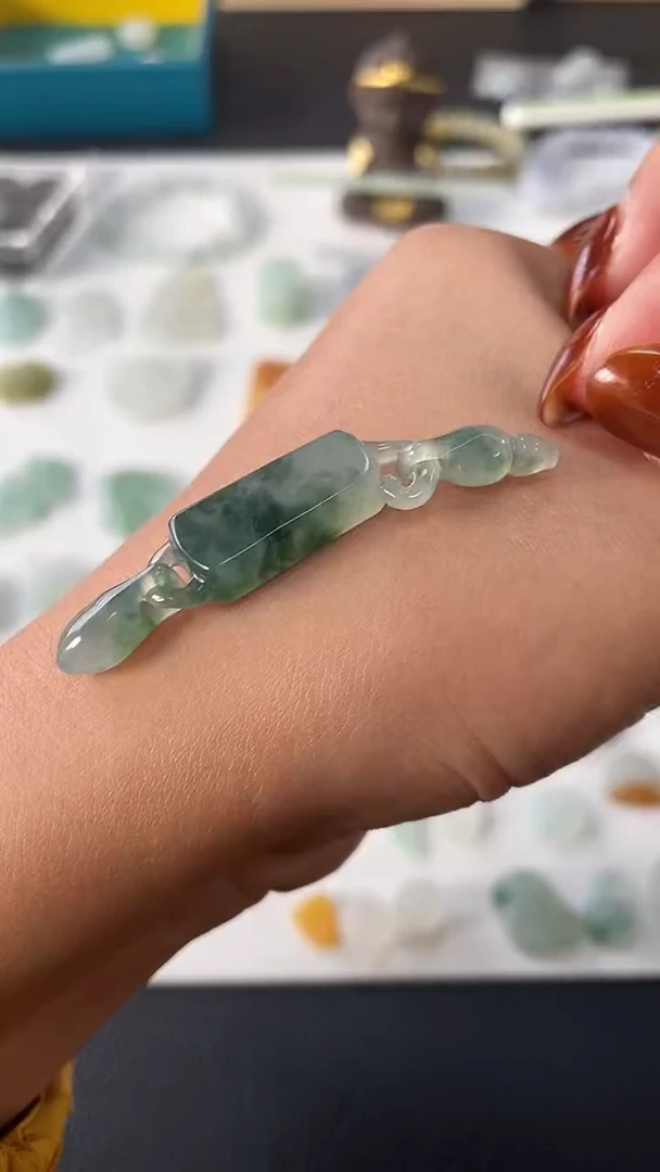 【闪购商品】定制翡翠未镶嵌47.4*8.7*5.8专属600+60