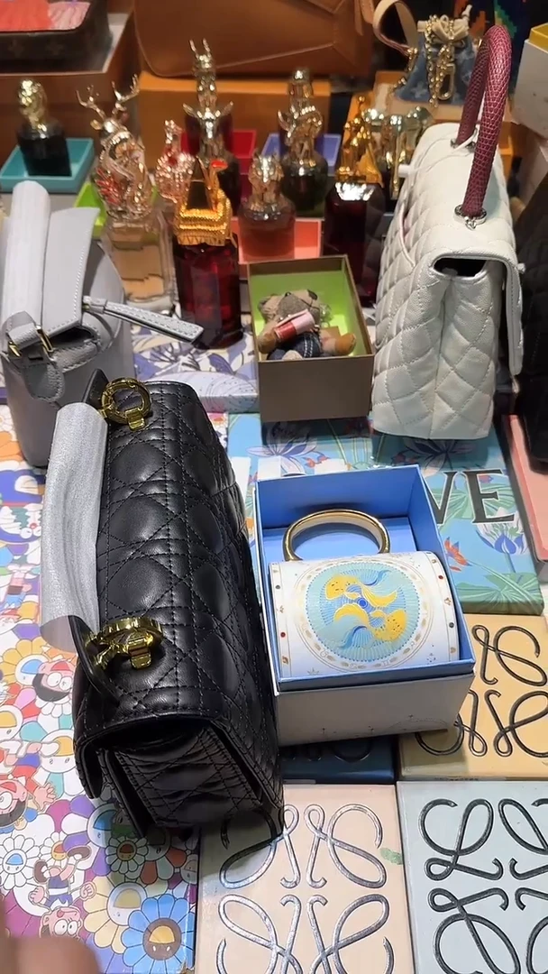 【闪购商品】瓷片11111111111111