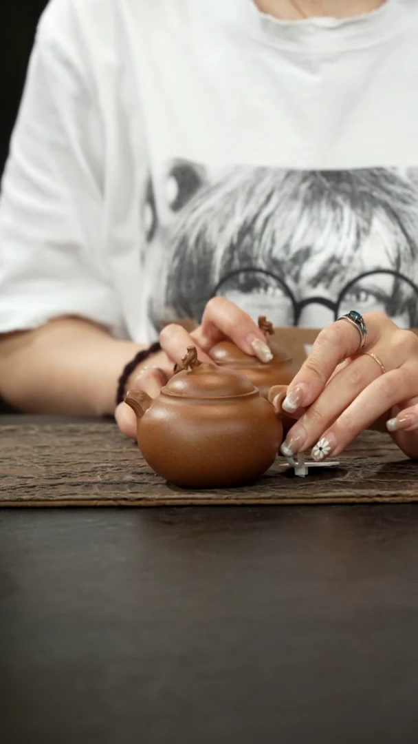 茶壶紫砂老段泥瓜语150cc