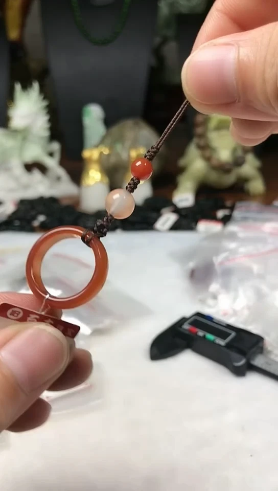 玛瑙/玉髓颈饰未镶嵌挂件