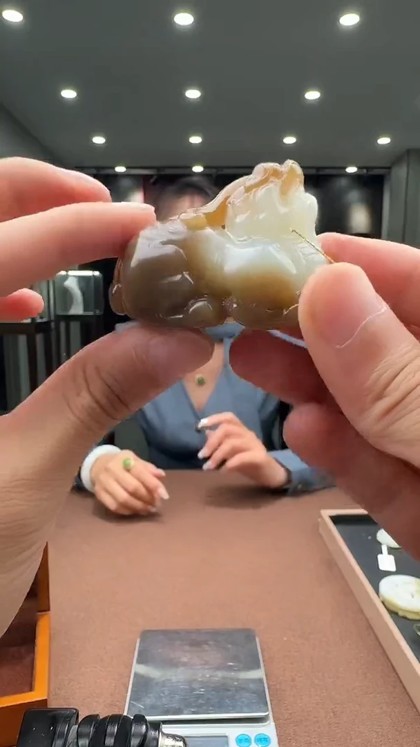 颈饰未镶嵌和田玉工厂清货，不退不换