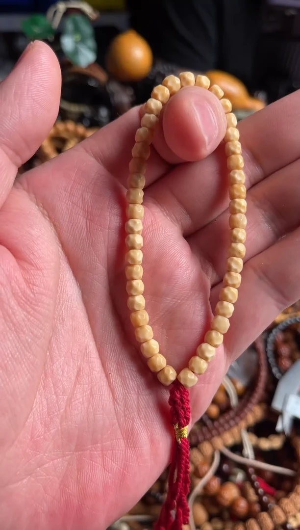 白玉菩提吊坠王胖子文玩工作室龙脊无相手持5.8左右