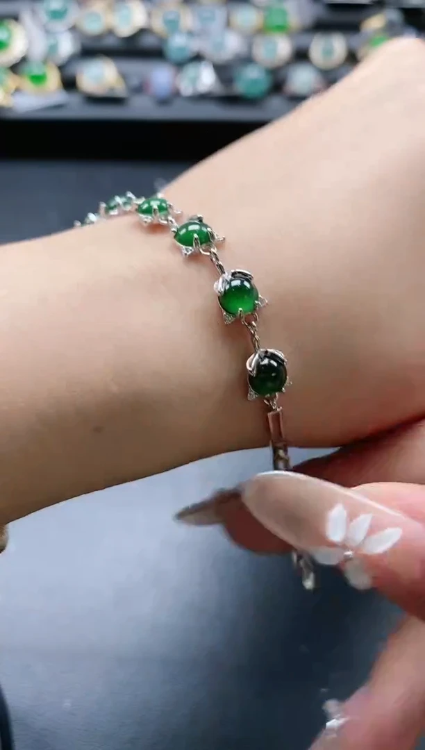 【闪购商品】翡翠戒指银S925镶嵌51511