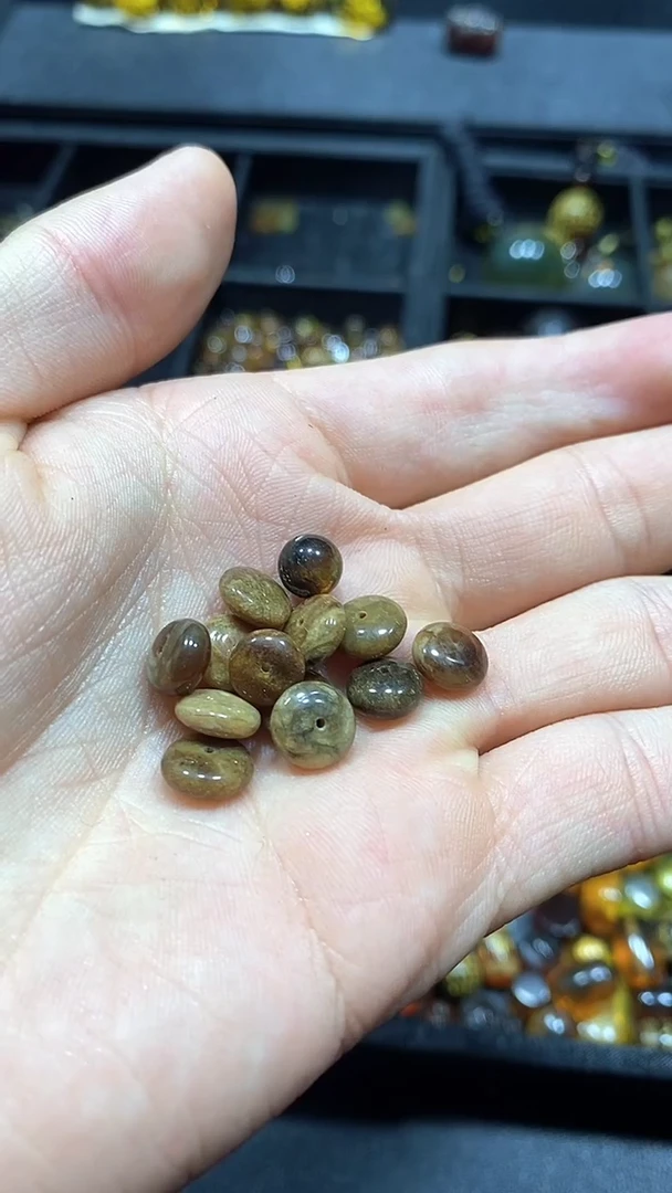 琥珀颈饰未镶嵌天然缅甸琥珀手串