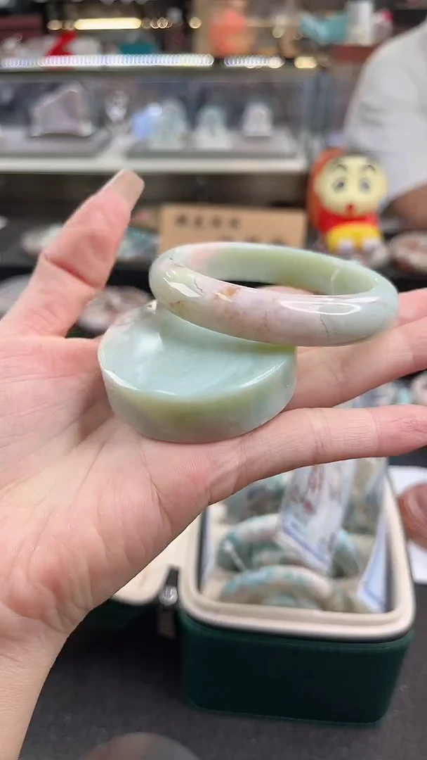 未镶嵌手镯石英质玉尘*丷圈口（赠品镯心）