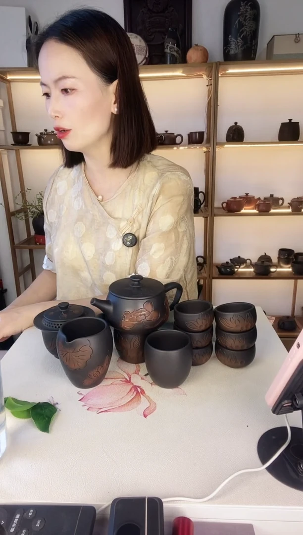 用****2荷花350九件套带公道带荷花主人一个
