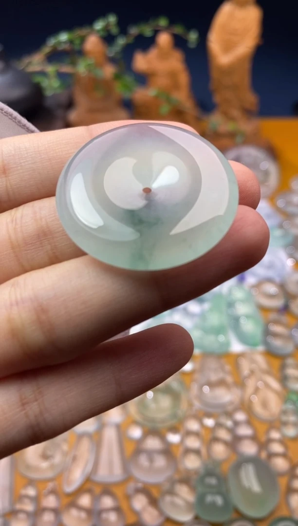 翡翠未镶嵌颈饰平安扣32.6*5.7