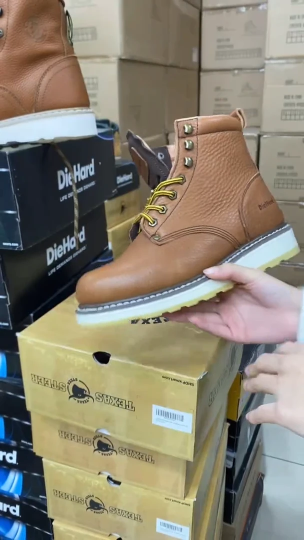 牛皮42码，84984 ，皮鞋码，工装靴 默认瑕疵