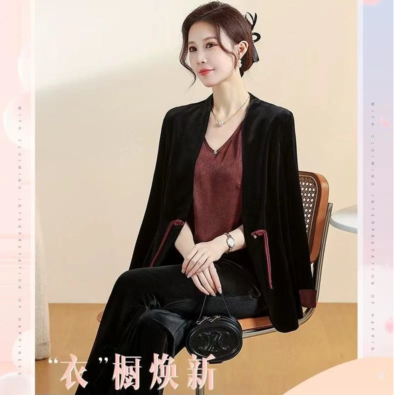 美红家  春季新款减龄丝绒外套+裤子+吊带三件套复古