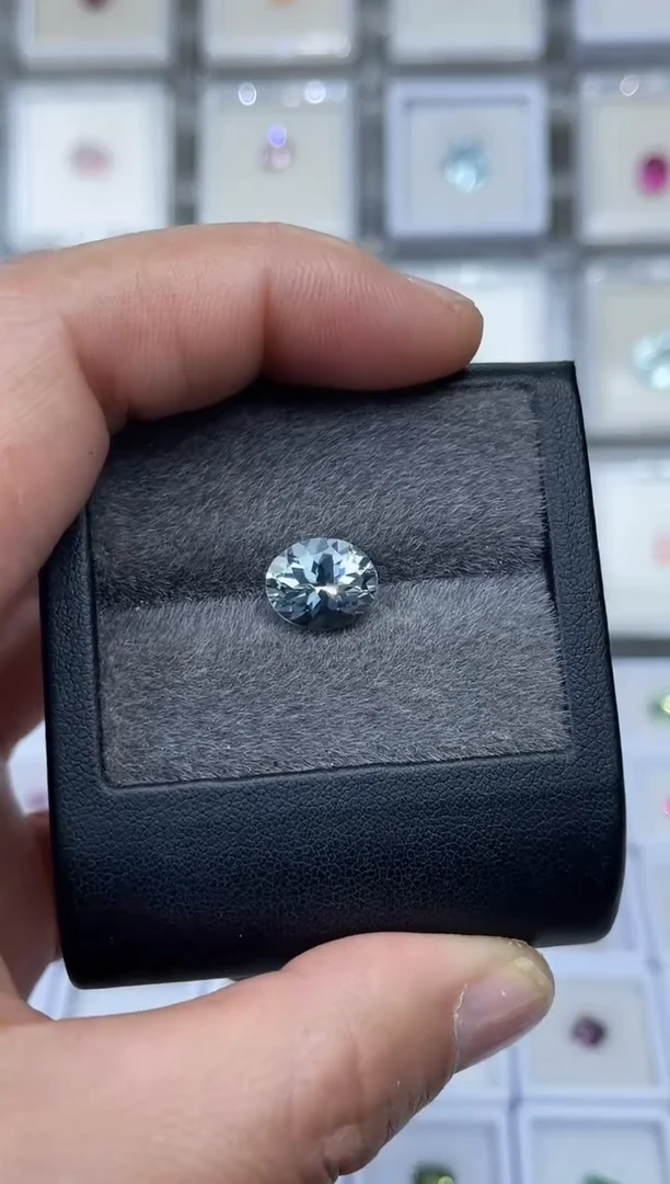 未镶嵌笔搁海蓝宝石裸石