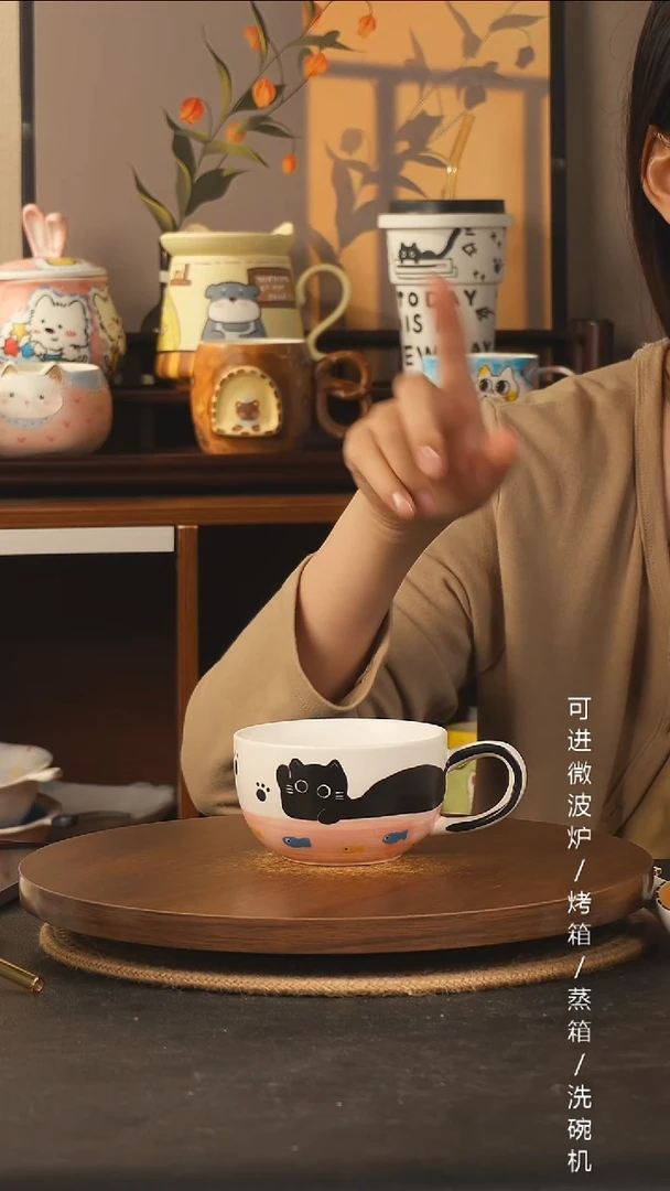 杯子景德镇高温釉下彩纯手绘创意瓷  粉小黑猫杯