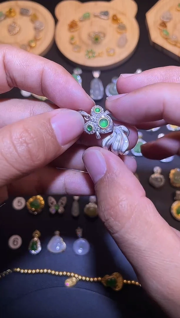 吊坠(不含链)银S925镶嵌翡翠1