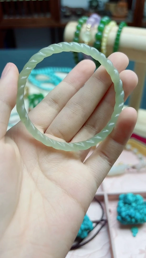 和田玉未镶嵌颈饰和田玉54#手镯*1 HX