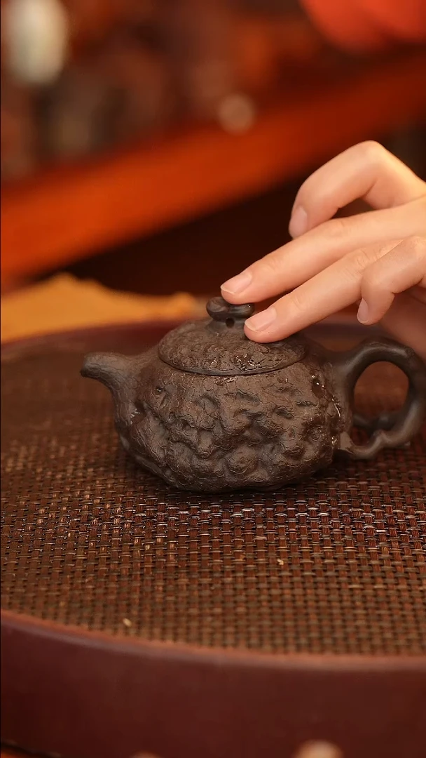 茶壶紫砂供春 黑泥 170cc