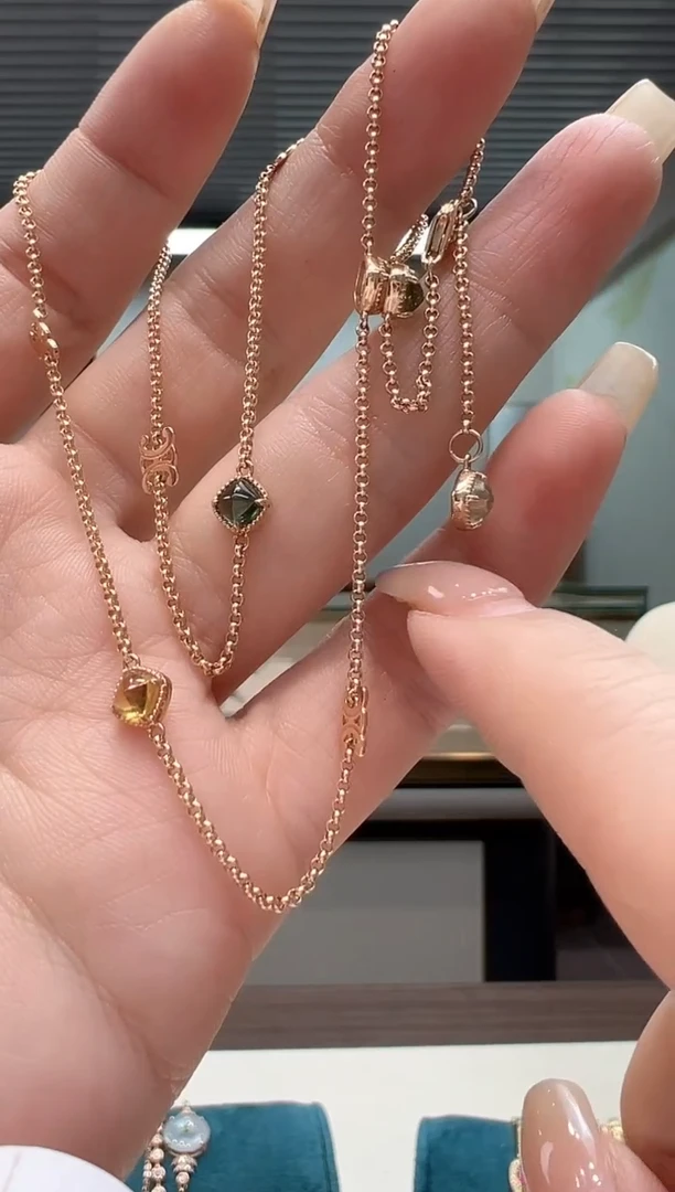 【闪购商品】碧玺套链18K金镶嵌碧玺心门锁骨链（圆链）