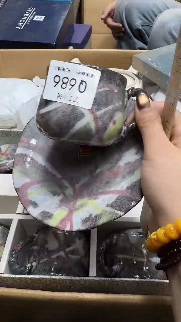 瓷片靓*686