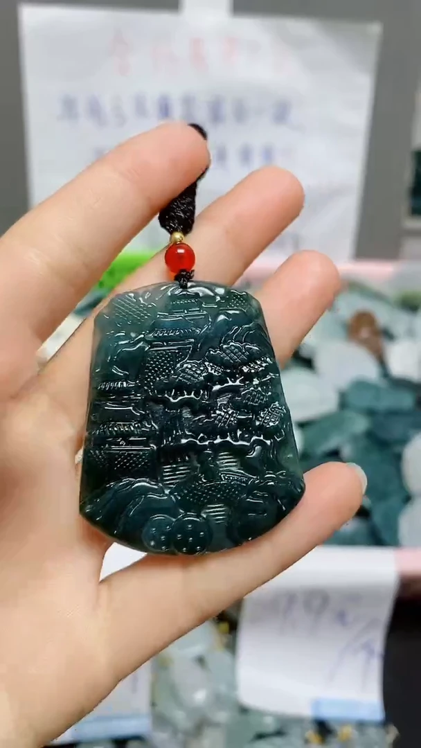 【闪购商品】翡翠颈饰未镶嵌天然翡翠A货