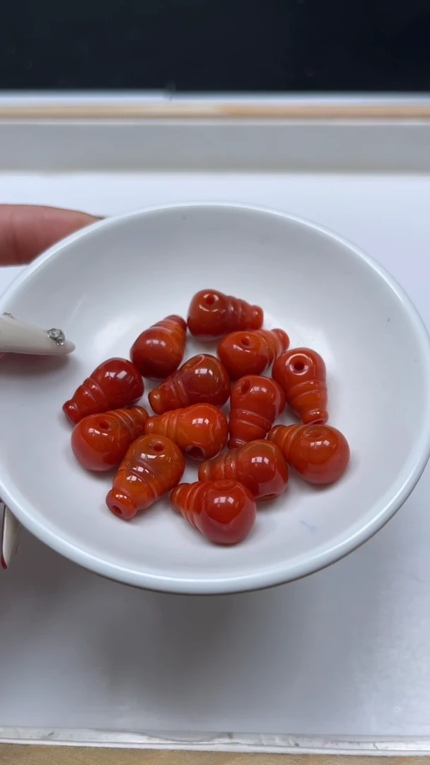 未镶嵌散珠南红玛瑙M892南红 三通10*18mm1个13元