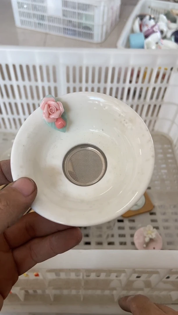 杯无运费险有瑕疵的摄影的产品有使用过的痕迹有点脏介意勿拍