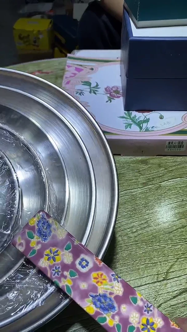 瓷片碗碟好物一件不留@@1