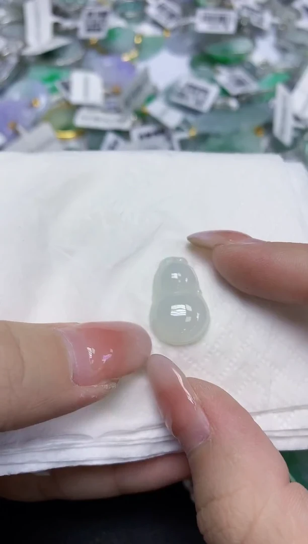 颈饰未镶嵌翡翠天然缅甸翡翠A货百元以上9元证书费自理