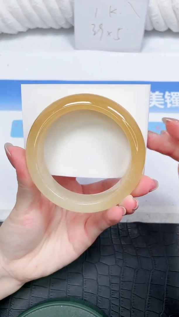 石英质玉手镯未镶嵌24-60.2