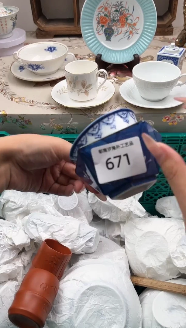 瓷片小**滴P         671