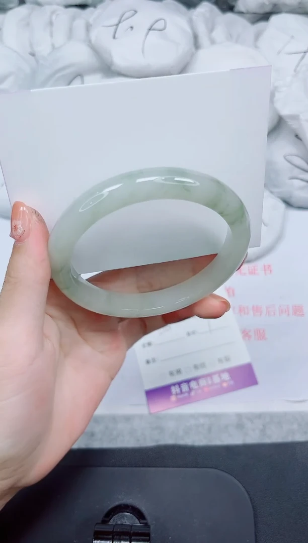 石英质玉手镯未镶嵌301-60