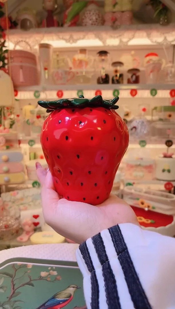 红色草莓密封罐——手工制作品质好！