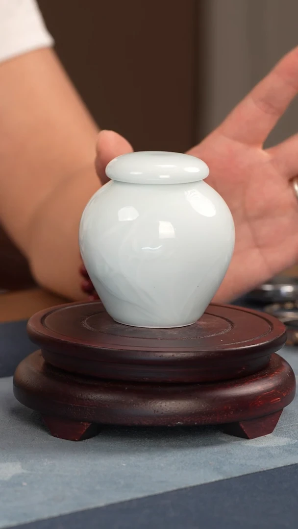 摆件福利-茶叶罐带雕刻