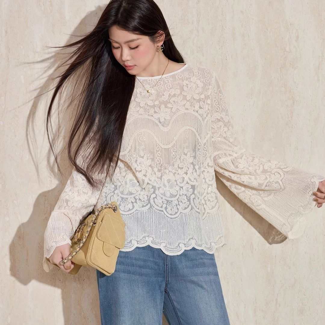 MISU/糜素大码重工绣花蕾丝小衫女秋季温柔优雅喇叭袖遮肉显瘦