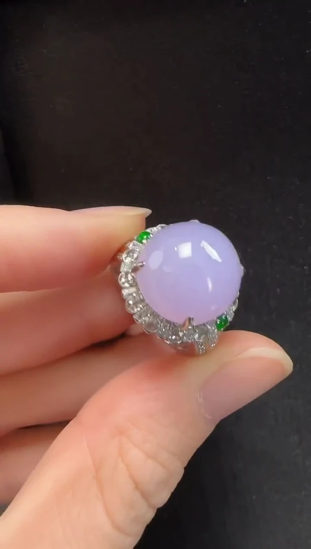 18K金镶嵌戒指翡翠530蛋面一只