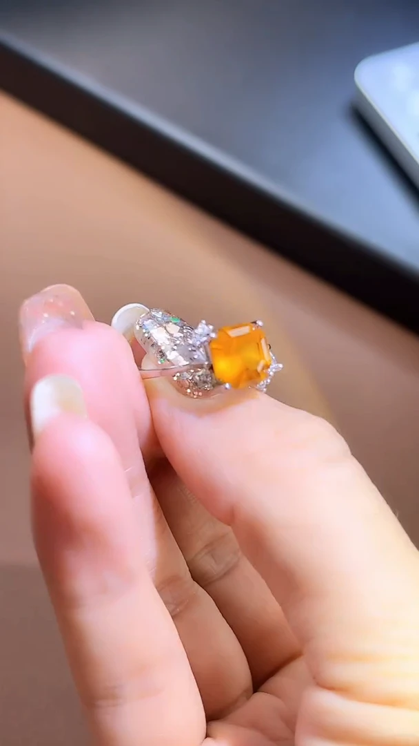 银S925镶嵌戒指石榴石嘻*戒指