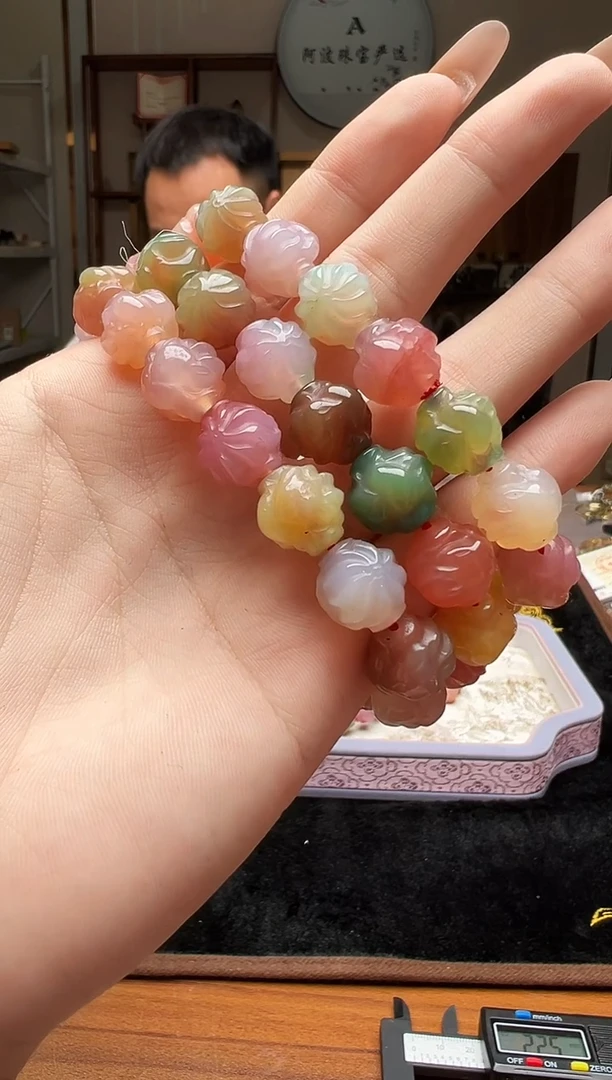 未镶嵌手链水晶盐源玛瑙球狐手链  多样性发一