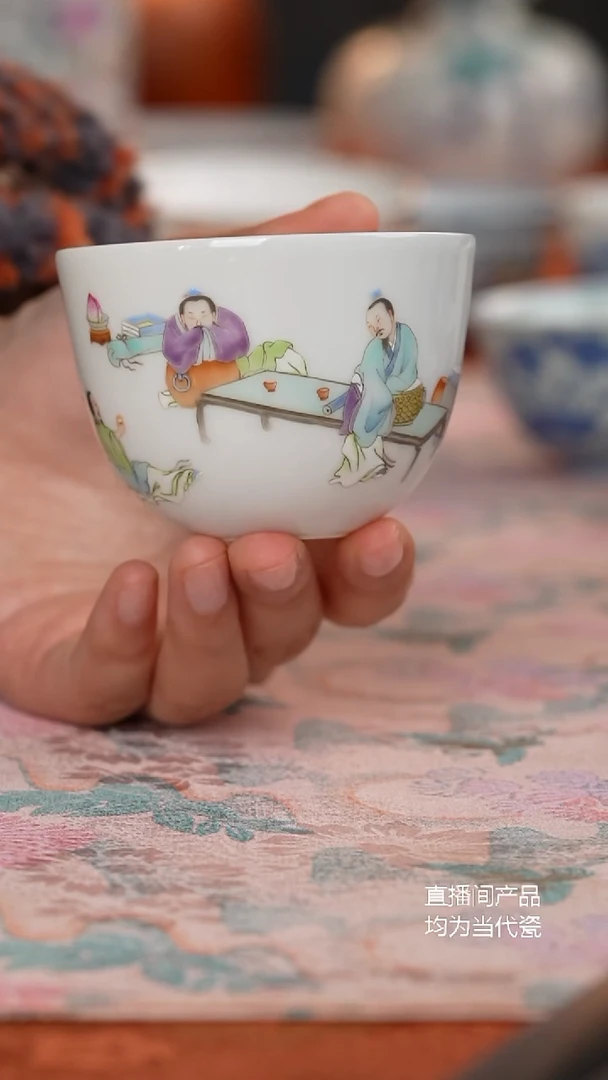 张哈哈陶瓷仿古人物不倒杯